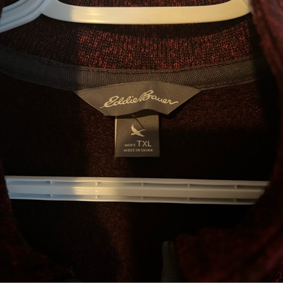 Eddie Bauer 1/4 Zip XL tall - Picture 4 of 4